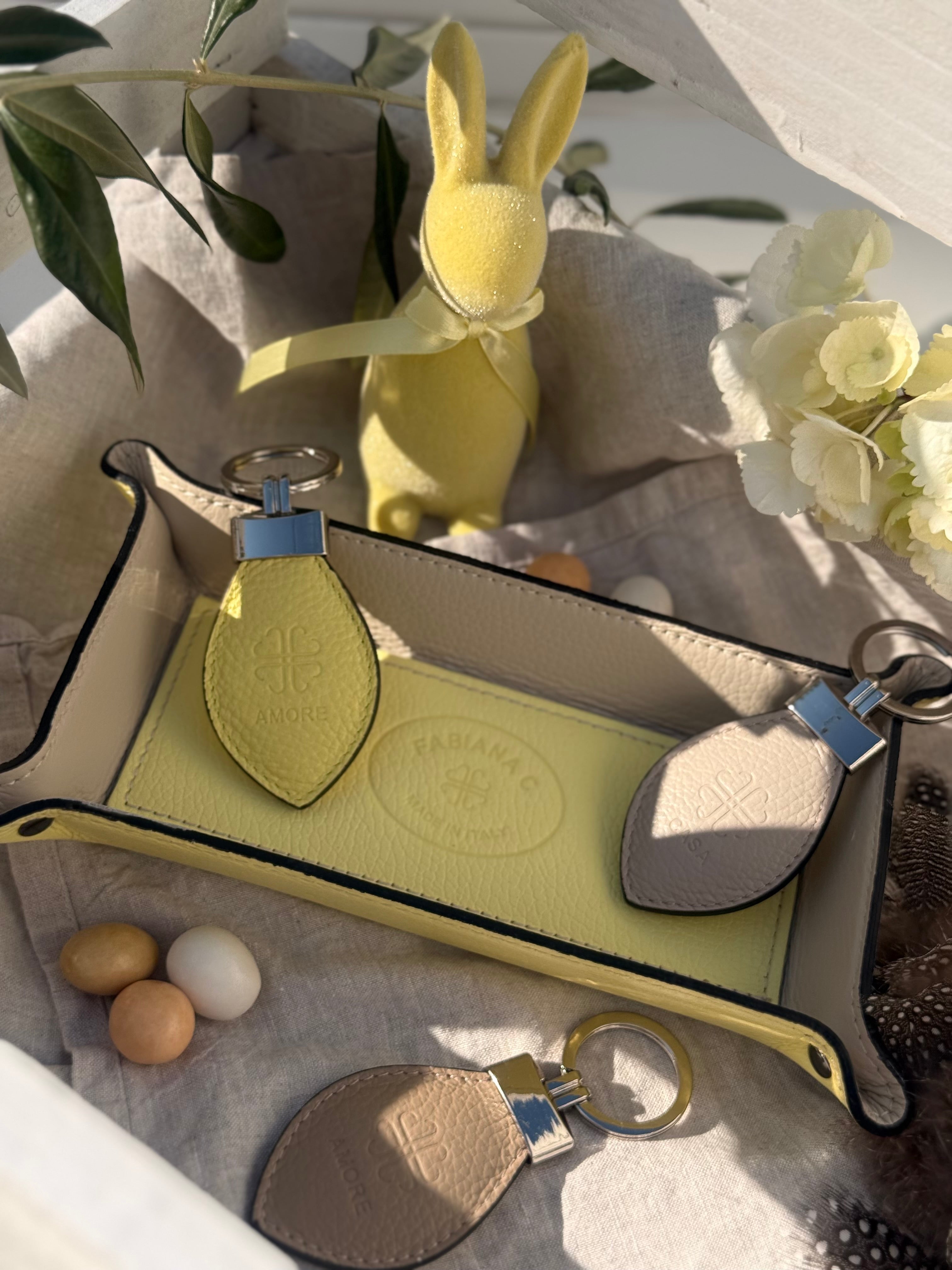Casa Chiave — The Tuscan Leather Tray