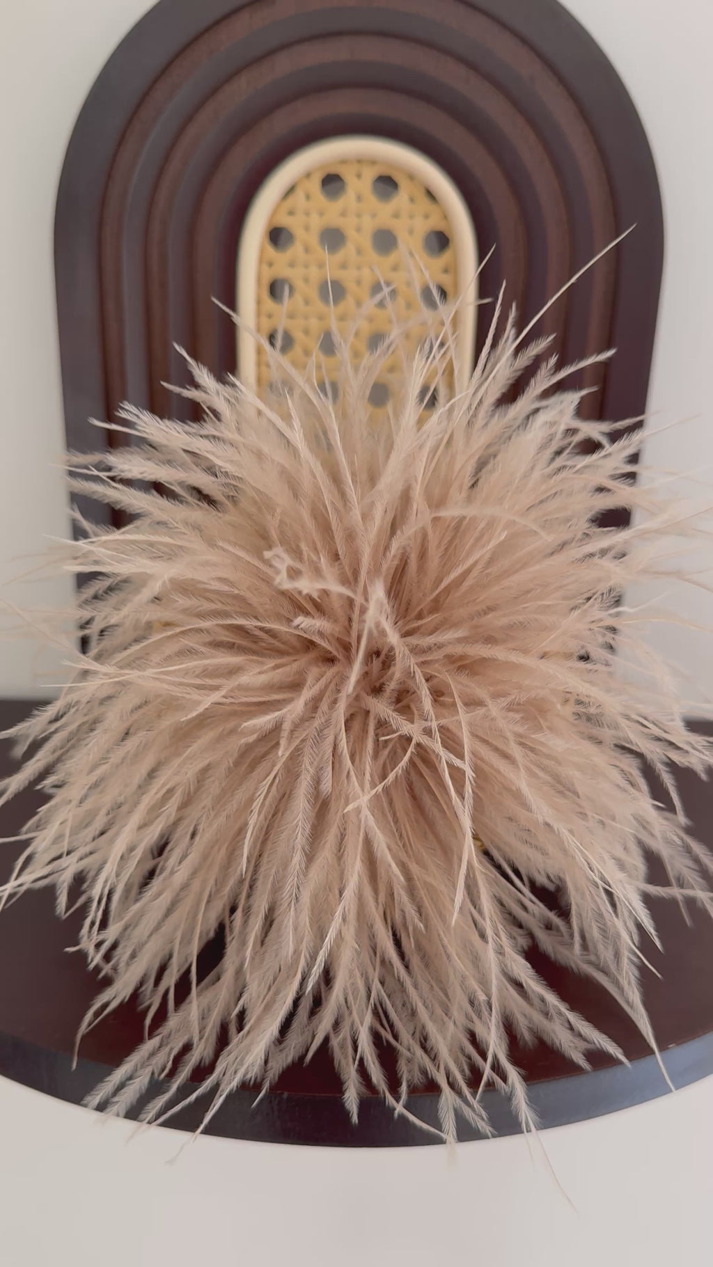 Piuma d'amore pin/brooche